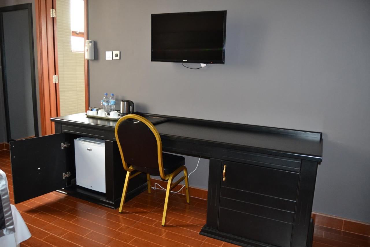 Panone Hotels - King'Ori Kilimanjaro Airport Моші Екстер'єр фото