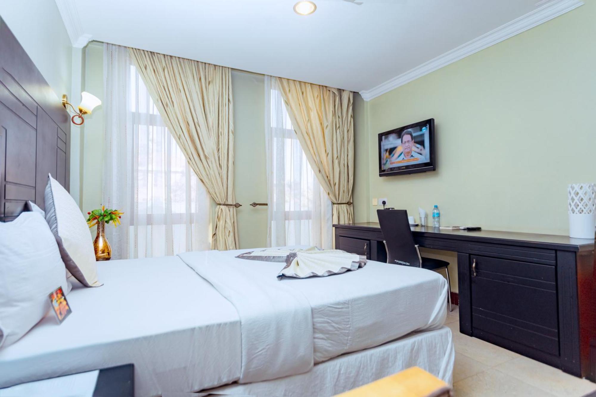 Panone Hotels - King'Ori Kilimanjaro Airport Моші Екстер'єр фото